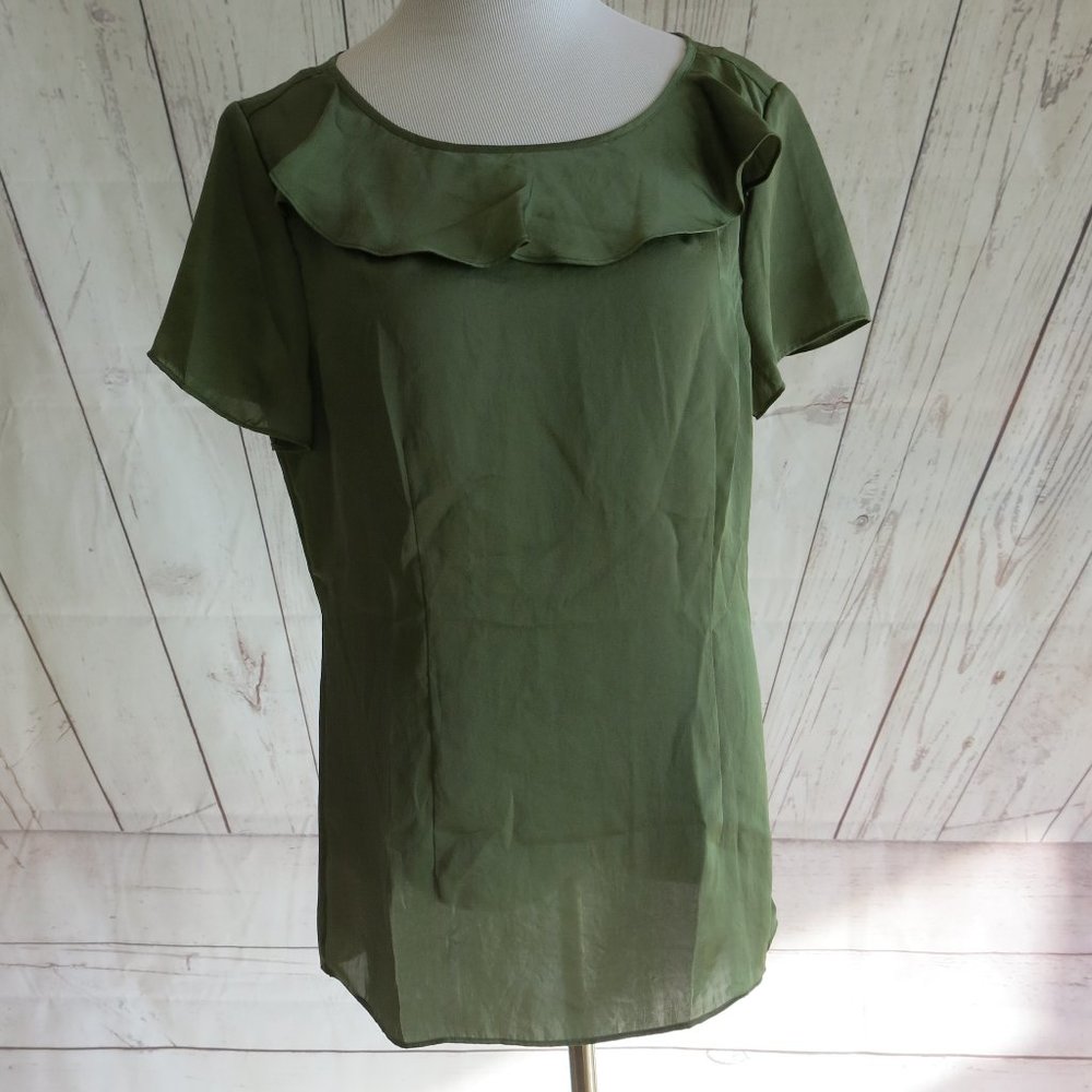 Banana Republic Olive Green Side Zip Ruffle Neck Short Sleeve Blouse - Size 12